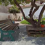 Michael's Greek House וילה *