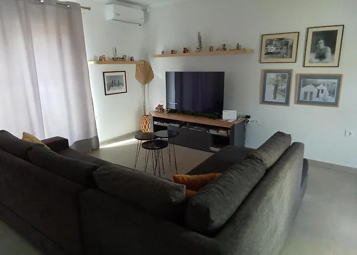 Michael's Greek House