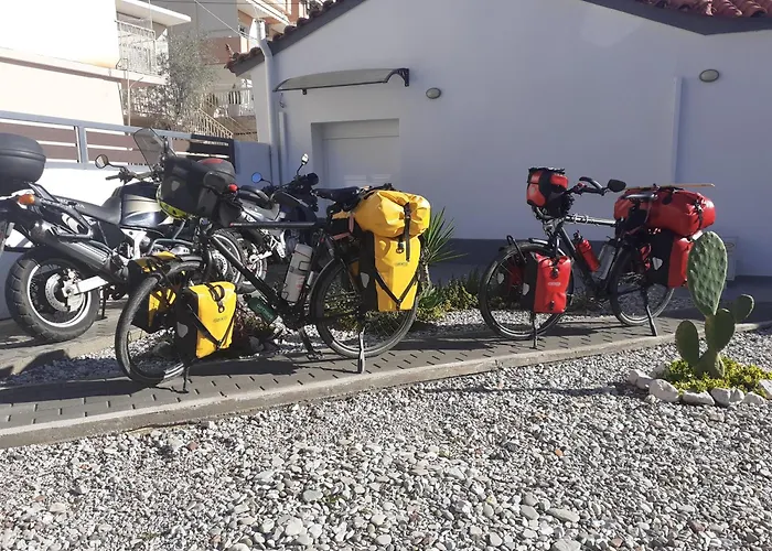 Michael's Greek House 아르고스