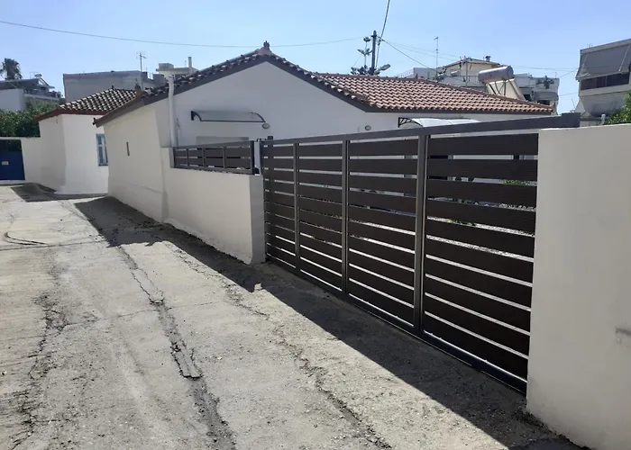 Michael's Greek House *